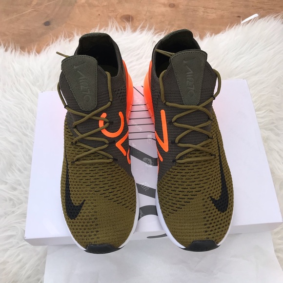 NIKE AIR MAX270 FLYKNIT 8,8.5,9,9.5,10,10.5,11 New - Picture 8 of 8